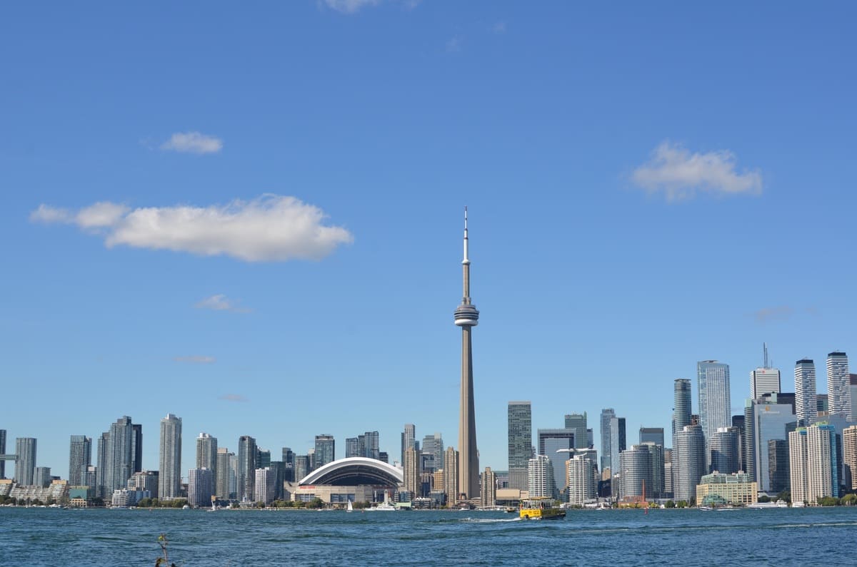 โทรอนโต toronto ประกันเดินทางวิริยะ