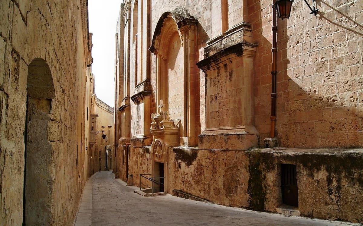เมืองวัตเลตตา valletta มอลตา ประกันเดินทางวิริยะ