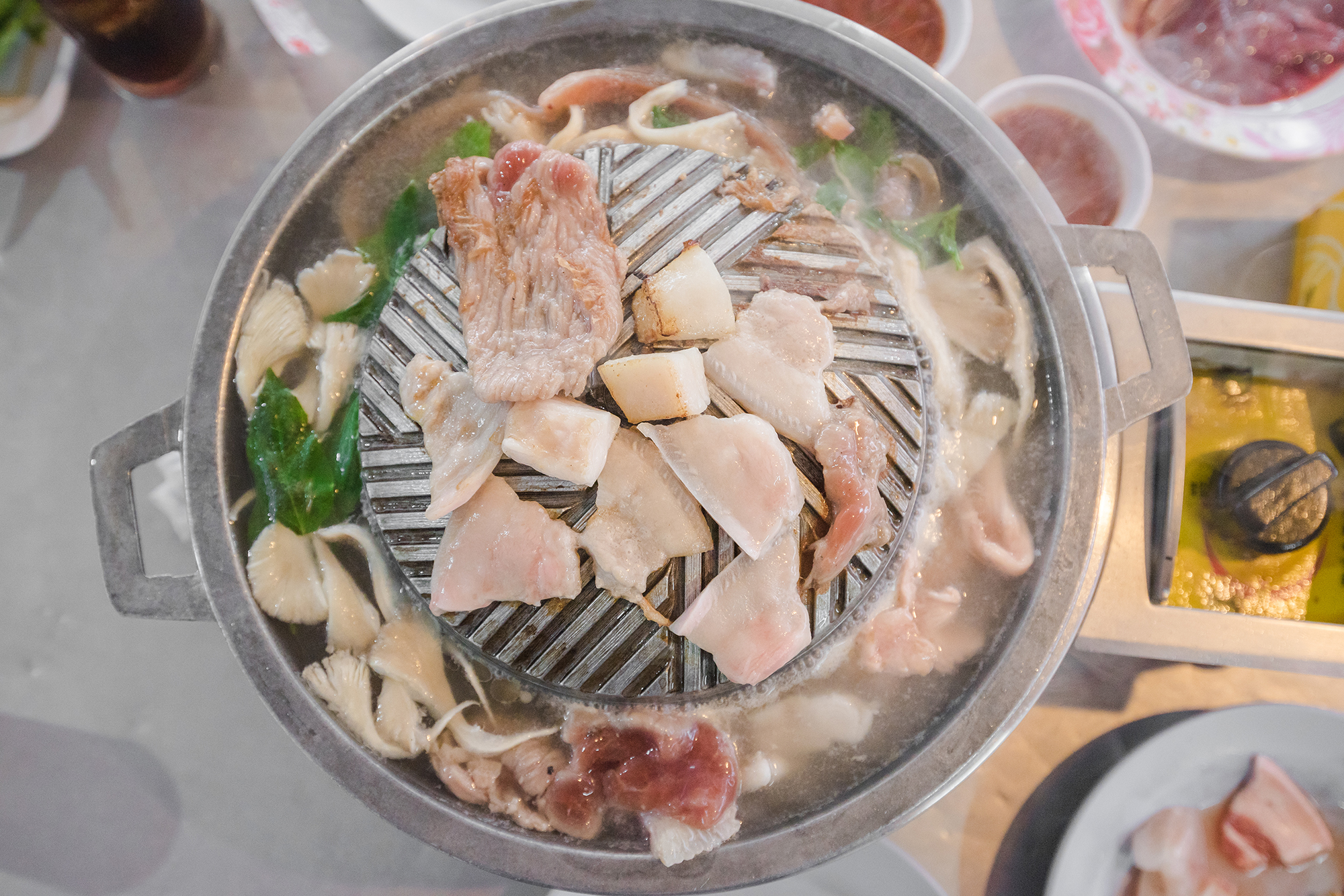 กินหมูกะทะยังไงไม่ให้อ้วน วิริยะประกันสุขภาพ