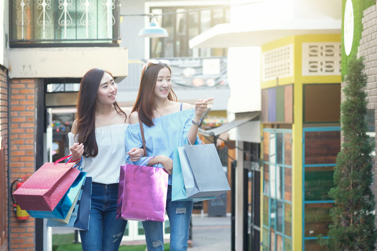 ย่านมยองดง, เกาหลี ประกันเดินทางวิริยะ